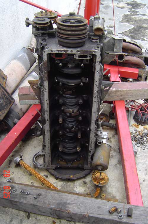 Engine block wine 2025 rack