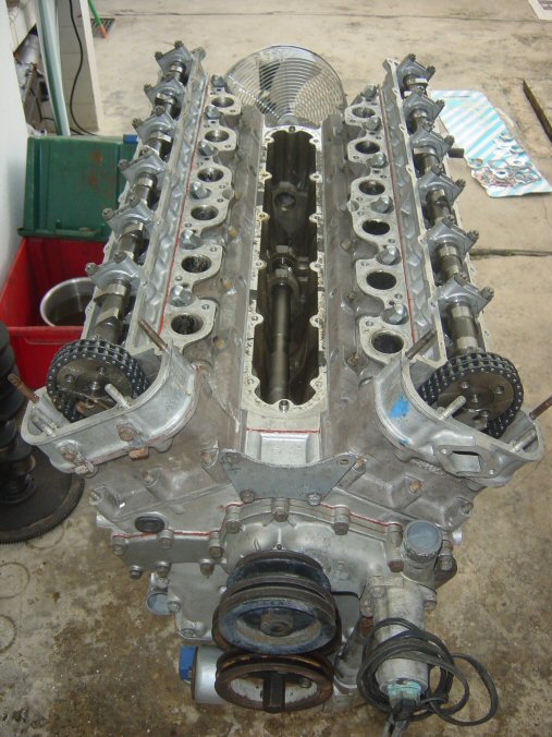 engine_reassembly_12-27-2005_14.JPG