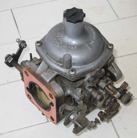 Content V12 Engine Carburettor Strip Rebuild S3 E Type